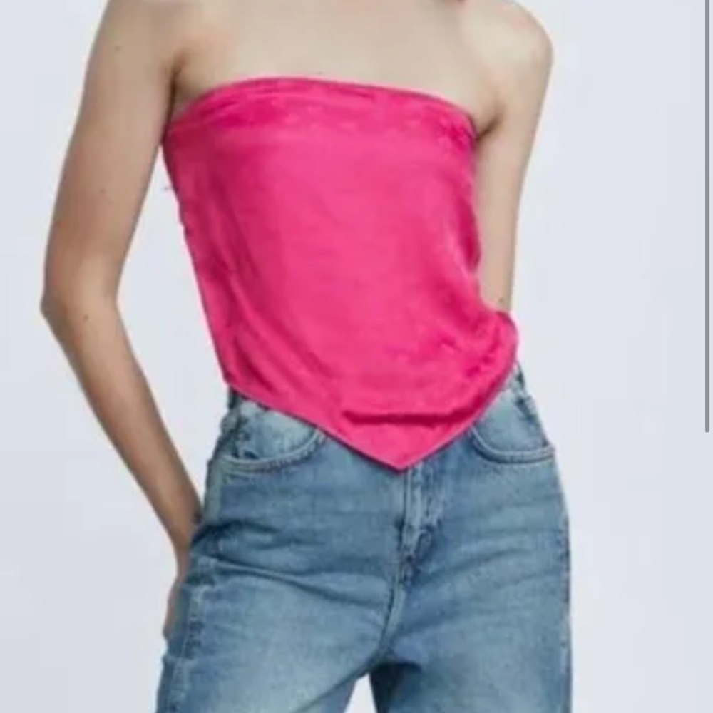 Pink strapless bandana top